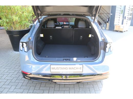 Ford Mustang Mach-E Mach-E Ext. Range 98kWh AWD Premium Uit voorraad leverbaar! ActivLease financial lease
