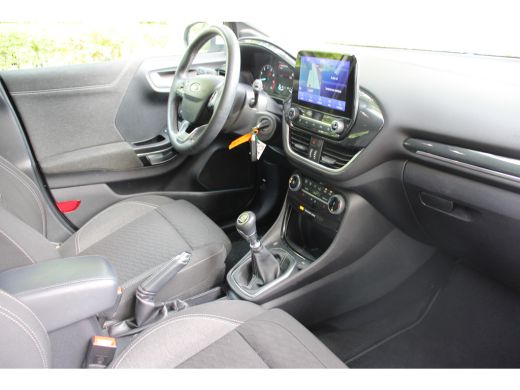 Ford Puma 1.0 EcoBoost Hybrid Titanium 155PK | NL-AUTO! | DEALER OH! | WINTERPACK | NAVI | PARK SENS V+A | ... ActivLease financial lease