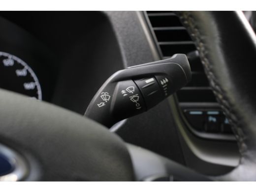 Ford Transit Custom 300 2.0 TDCI L2H1 AUTOMAAT | NL-AUTO! | DEALER OH! | CAMERA | NAVI | VOORRUITVERWARMING | PARK SE... ActivLease financial lease