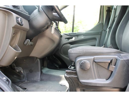 Ford Transit Custom 300 2.0 TDCI L2H1 AUTOMAAT | NL-AUTO! | DEALER OH! | CAMERA | NAVI | VOORRUITVERWARMING | PARK SE... ActivLease financial lease
