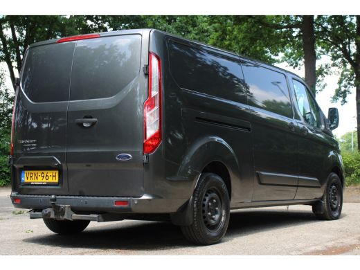 Ford Transit Custom 300 2.0 TDCI L2H1 AUTOMAAT | NL-AUTO! | DEALER OH! | CAMERA | NAVI | VOORRUITVERWARMING | PARK SE... ActivLease financial lease