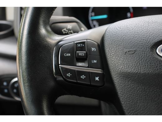 Ford Transit Custom 300 2.0 TDCI L2H1 AUTOMAAT | NL-AUTO! | DEALER OH! | CAMERA | NAVI | VOORRUITVERWARMING | PARK SE... ActivLease financial lease