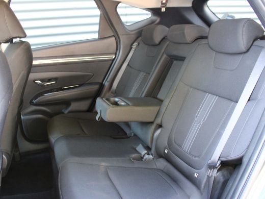 Hyundai Tucson 1.6 T-GDI PHEV Comfort Smart 4WD | Cruise control adaptief met Stop&Go | Navigatiesysteem full ma... ActivLease financial lease