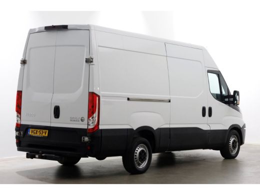 Iveco Daily 35S16 160pk E6 L2H2 HiMatic Automaat Airco/Camera Trekhaak 3500kg 05-2018 ActivLease financial lease