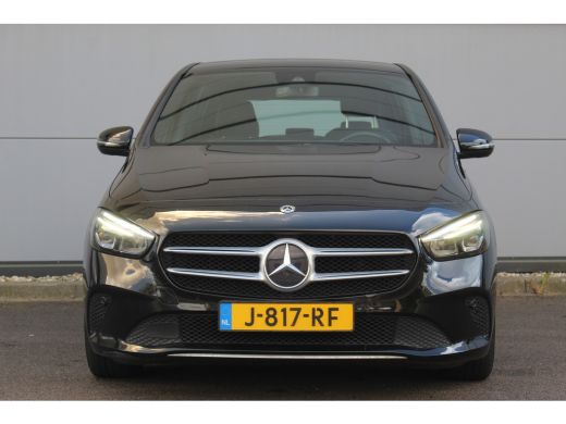 Mercedes B-Klasse 180 Advantage | Camera | Navi | Full-LED | Stoelverw. | Climate & Cruise C. | 17" LMV | | Camera ... ActivLease financial lease