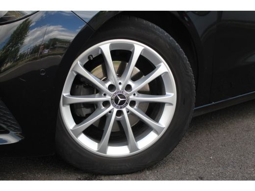 Mercedes B-Klasse 180 Advantage | Camera | Navi | Full-LED | Stoelverw. | Climate & Cruise C. | 17" LMV | | Camera ... ActivLease financial lease