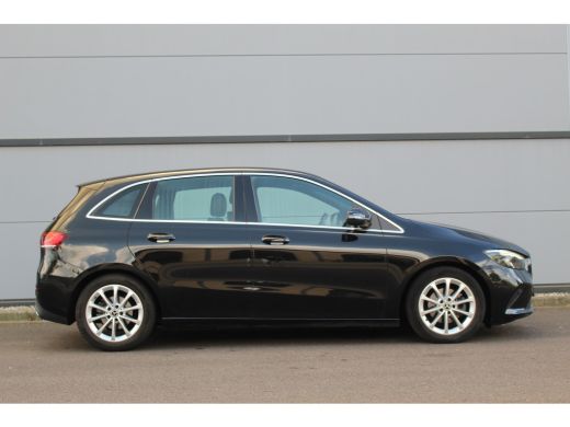 Mercedes B-Klasse 180 Advantage | Camera | Navi | Full-LED | Stoelverw. | Climate & Cruise C. | 17" LMV | | Camera ... ActivLease financial lease