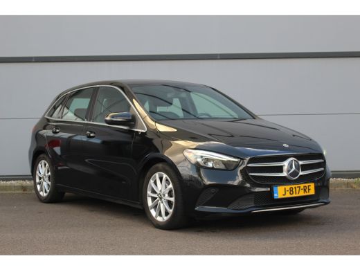 Mercedes B-Klasse 180 Advantage | Camera | Navi | Full-LED | Stoelverw. | Climate & Cruise C. | 17" LMV | | Camera ... ActivLease financial lease