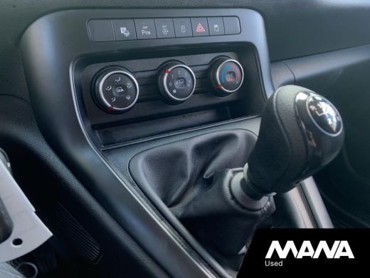 Mercedes Citan 110 Benzine Pro LMV Cruise Camera CarPlay Airco ParkAssist Sensoren NAVI CCV Armleuning Airbag 12... ActivLease financial lease
