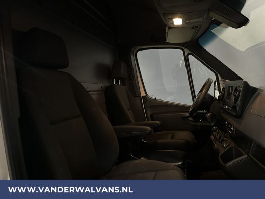 Mercedes Sprinter 316 CDI 163 pk L2H2 Euro6 Airco | 2800kg Trekhaak | Camera | Apple Carplay | Parkeersensoren inkl... ActivLease financial lease