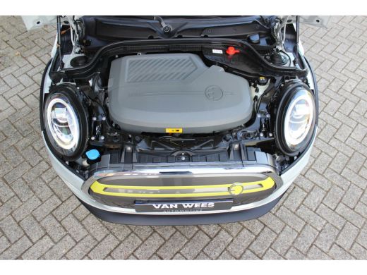 Mini Electric Leer | DAB | PDC | Climate control | ➡️ ActivLease financial lease