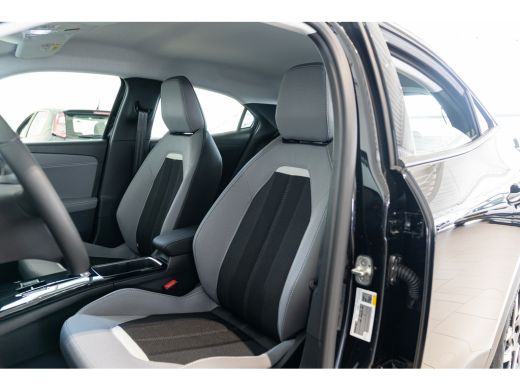 Opel Mokka Electric Level 3 50 kWh | Camera | Navi Pro | Stoel & Stuurverwarming | Parkeersensoren | Lichtmetaal | ActivLease financial lease