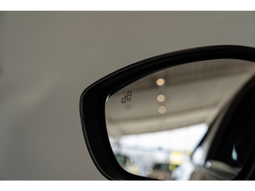 Opel Mokka Electric Level 3 50 kWh | Camera | Navi Pro | Stoel & Stuurverwarming | Parkeersensoren | Lichtmetaal | ActivLease financial lease