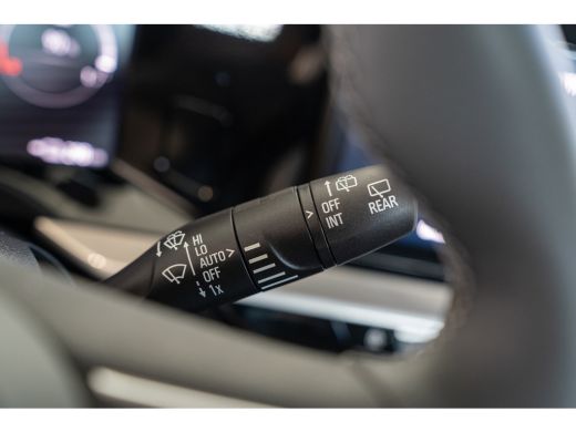 Opel Mokka Electric Level 3 50 kWh | Camera | Navi Pro | Stoel & Stuurverwarming | Parkeersensoren | Lichtmetaal | ActivLease financial lease