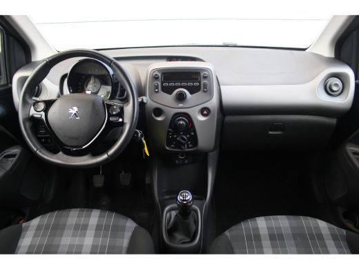 Peugeot 108 1.0 e-VTi Active ActivLease financial lease