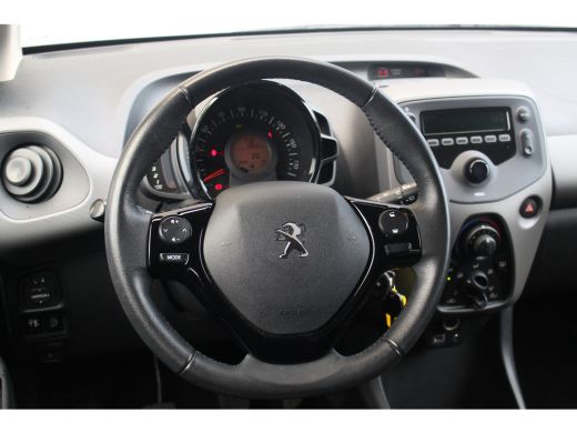 Peugeot 108 1.0 e-VTi Active ActivLease financial lease