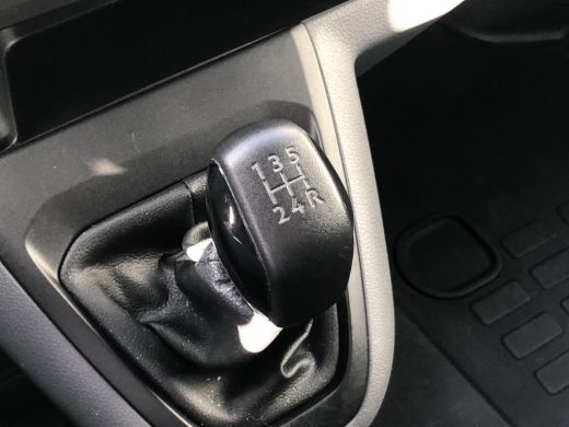 Peugeot Expert 226C 1.6 BlueHDI 95 L1 Premium | 2 zitplaatsen rechtsvoor | Airco | Bestuurdersstoel in hoogte ve... ActivLease financial lease