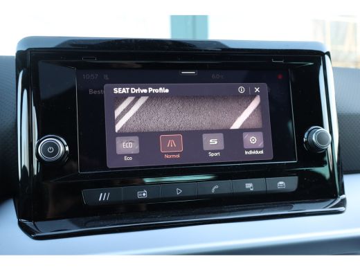 Seat Ibiza FR | Cruise Control | Draadloze Apple CarPlay, Android Auto | Panoramisch schuif/kanteldak ActivLease financial lease