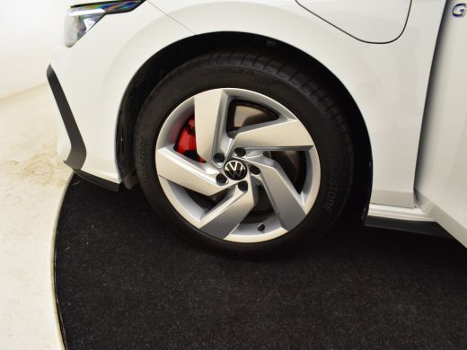 Volkswagen Golf 8.5 Nieuw model 1.5 eHybrid GTE 272pk l Black Pakket I Matrix Q Light l Head-up Display l Travel Assi... ActivLease financial lease
