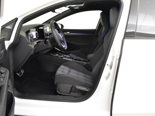 Volkswagen Golf 8.5 Nieuw model 1.5 eHybrid GTE 272pk l Black Pakket I Matrix Q Light l Head-up Display l Travel Assi... ActivLease financial lease
