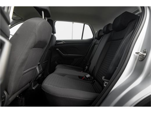 Volkswagen T-Cross 1.0 TSI Life | Carplay | LM Velgen | Lane Assist ActivLease financial lease