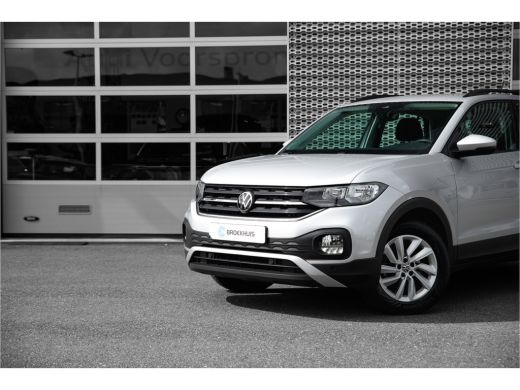 Volkswagen T-Cross 1.0 TSI Life | Carplay | LM Velgen | Lane Assist ActivLease financial lease