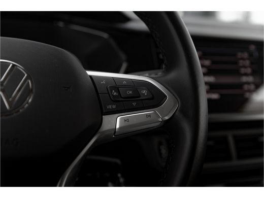 Volkswagen T-Cross 1.0 TSI Life | Carplay | LM Velgen | Lane Assist ActivLease financial lease