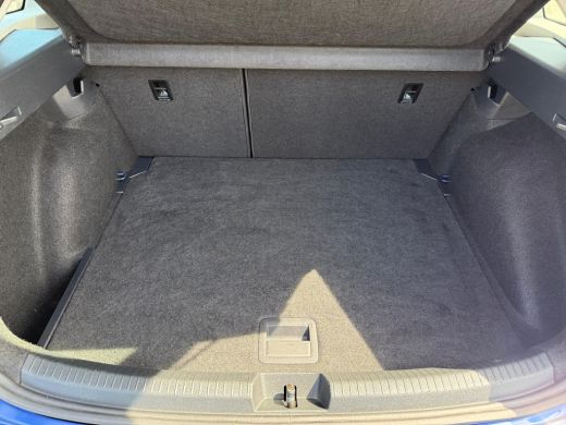 Volkswagen Taigo 1.0 96PK TSI Life | Multimedia Pakket | PDC V+A | Apple Carplay ActivLease financial lease