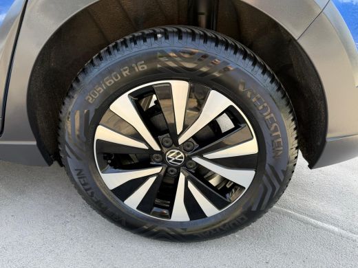 Volkswagen Taigo 1.0 96PK TSI Life | Multimedia Pakket | PDC V+A | Apple Carplay ActivLease financial lease
