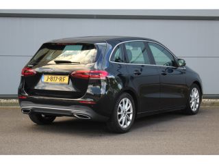 Mercedes B-Klasse 180 Advantage | Camera | Navi | Full-LED | Stoelverw. | Climate & Cruise C. | 17" LMV | | Camera ...