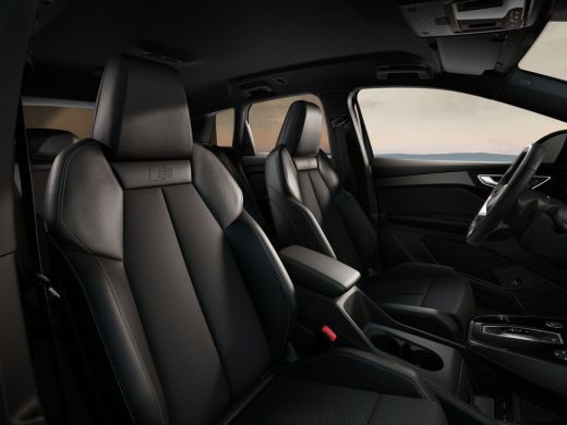 Audi Q4 e-tron 40 S Edition 63 kWh ActivLease financial lease