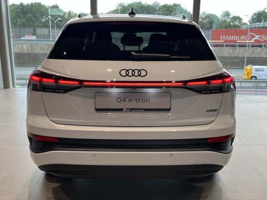 Audi Q4 e-tron 45 quattro Advanced edition 82 kWh ActivLease financial lease