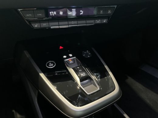 Audi Q4 e-tron 45 quattro Advanced edition 82 kWh ActivLease financial lease