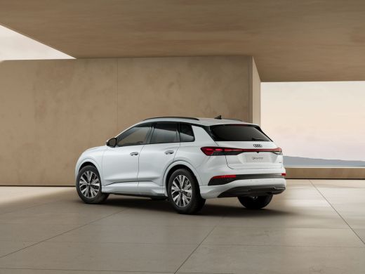 Audi Q4 e-tron 45 quattro Advanced edition 82 kWh ActivLease financial lease