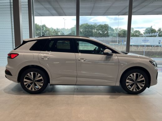 Audi Q4 e-tron 45 quattro Advanced edition 82 kWh ActivLease financial lease