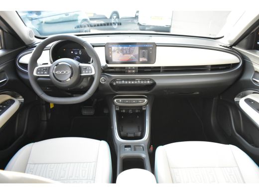 Fiat 600 1.2 Hybrid La Prima 100pk Automaat | Vol-Leder | Massage | Elektr. Achterklep | Achteruitrijcamer... ActivLease financial lease