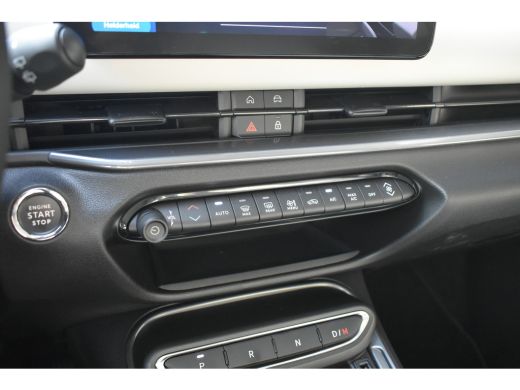 Fiat 600 1.2 Hybrid La Prima 100pk Automaat | Vol-Leder | Massage | Elektr. Achterklep | Achteruitrijcamer... ActivLease financial lease
