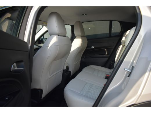 Fiat 600 1.2 Hybrid La Prima 100pk Automaat | Vol-Leder | Massage | Elektr. Achterklep | Achteruitrijcamer... ActivLease financial lease