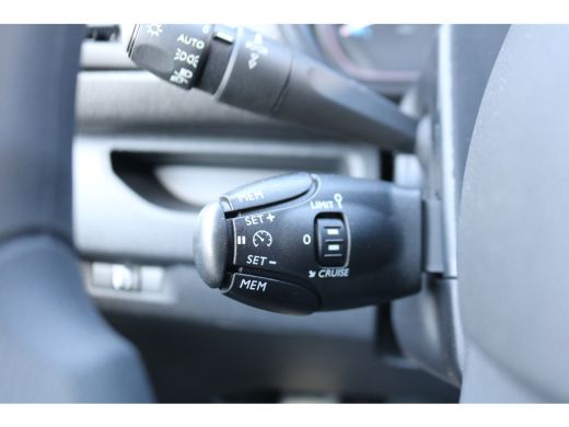 Fiat E-Scudo L3 H1 75 kWh Airco Navigatie 2x Schuifdeur ActivLease financial lease