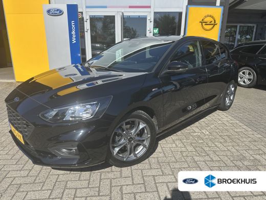 Ford Focus 1.0 125PK ST Line | STOEL-, STUUR- EN VOORRUITVERWARMING| NAVIGATIE| PARKEERSENSOREN V+A| CRUISE ... Ford Focus 1.0 125PK ST Line | STOEL-, STUUR- EN VOORRUITVERWARMING| NAVIGATIE| PARKEERSENSOREN V+A| CRUISE ...
