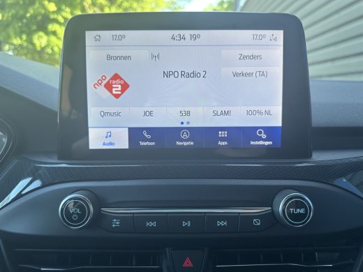 Ford Focus 1.0 125PK ST Line | STOEL-, STUUR- EN VOORRUITVERWARMING| NAVIGATIE| PARKEERSENSOREN V+A| CRUISE ... ActivLease financial lease