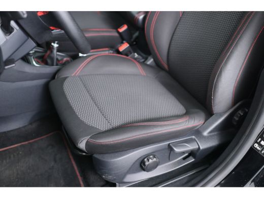 Ford Puma 1.0 EcoBoost Hybrid ST-Line | 1e Eigenaar! | Trekhaak | Navi | Clima | Keyless | LED | Parkeersen... ActivLease financial lease