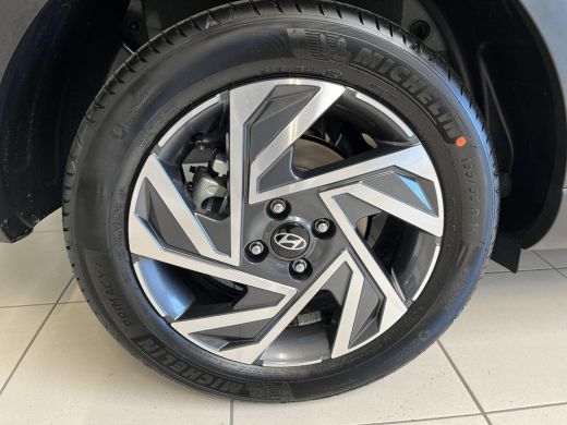 Hyundai Bayon 1.0T Comfort | Navigatie | Apple CarPlay/Android Auto | Rijklaarprijs! | ActivLease financial lease