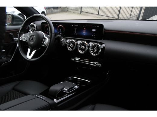 Mercedes A-Klasse 250 e Widescreen Incl 12 Mnd BOVAG Garantie ActivLease financial lease