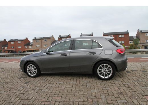 Mercedes A-Klasse 250 e Widescreen Incl 12 Mnd BOVAG Garantie ActivLease financial lease