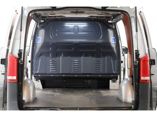 Mercedes Vito 114 CDI 136pk RWD Lang 9G Automaat LED/Achterklep/2x Schuifdeur 10-2020 ActivLease financial lease