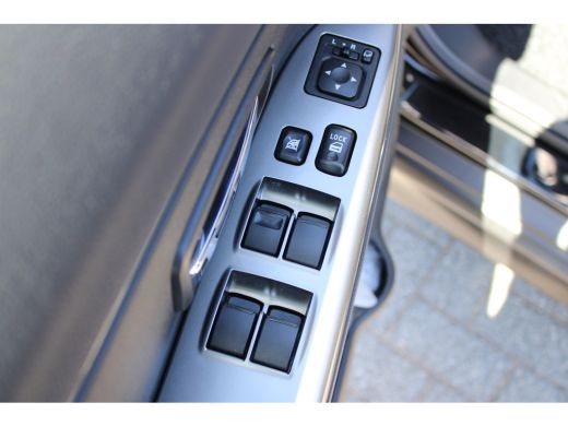 Mitsubishi ASX 2.0 Intense | Cruise control | Navigatie | Achteruitrijcamera | | Achterbank in delen neerklapbaa... ActivLease financial lease