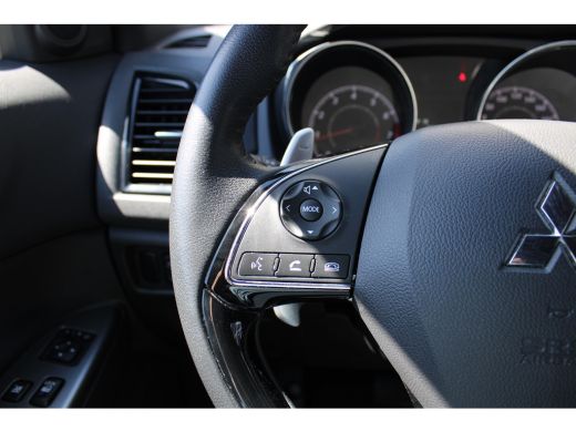 Mitsubishi ASX 2.0 Intense | Cruise control | Navigatie | Achteruitrijcamera | | Achterbank in delen neerklapbaa... ActivLease financial lease