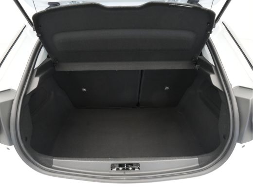 Opel Corsa 1.2 100pk Edition Navigatie Camera Pdc Lm velgen carplay 189 ActivLease financial lease