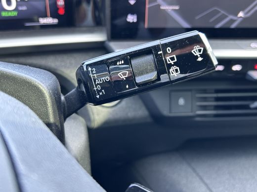 Opel Grandland GS 73 kWh Panoramisch schuif- / kanteldak | Focal Premium audio | LED Matrix koplampen | Elektris... ActivLease financial lease